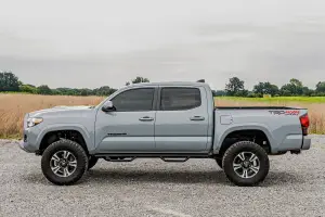 Rough Country - RCT0580CCB | Rough Country Cab Length Nerf Steps Toyota Tacoma | Crew Cab, 5' Bed - Image 6