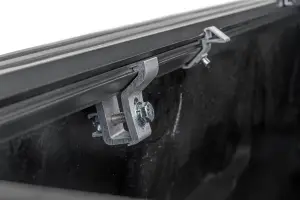 Rough Country - 47214650B | Rough Country Hard Low Profile Bed Cover For Ford F150 2WD/4WD | 6'7" Bed - Image 7