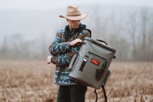 Rough Country - 99032 | Rough Country Insulated Backpack Cooler | Waterproof, 24 Cans - Image 5