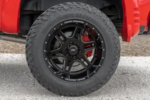 Rough Country - 92181812 | Rough Country 92 Series Wheel | Machined One-Piece / Gloss Black / 18x9 / 6x5.5 / +18mm - Image 6