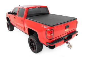 41214550A | Rough Country Soft Tri-Fold Bed Cover For Chevrolet Silverado / Sierra GMC 1500/2500 HD/3500 HD | 5'9" Bed Without Cargo Management System