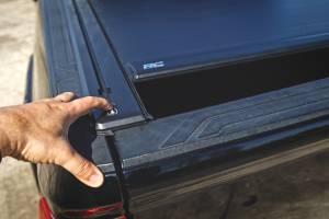 Rough Country - 51419550 | Rough Country Power Retractable Bed Cover For Toyota Tundra | 5' 7" Bed - Image 12