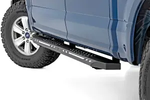 57005 | Rough Country AC2 Running Boards For Ford F-150, F-150 Lightning, F-250/F-350 Super Duty & Raptor | Crew Cab, Amber/White LED