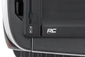 Rough Country - 51214550 | Rough Country Power Retractable Bed Cover For Chevrolet Silverado/GMC Sierra 1500 | 5' 9" Bed - Image 5