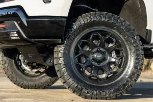 Rough Country - 80201212A | Rough Country 80 Series Wheel | One-Piece / Semi Gloss Black / 20x9 | 6x5.5 / -12mm - Image 9