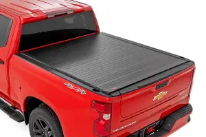 50210650 | Rough Country Hard Roll Up Bed Cover For Chevrolet Silverado 1500 / GMC Sierra 1500 | 6' 7" Bed, Standard Bed