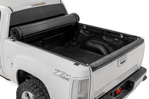 Rough Country - 50123551 | Rough Country Hard Roll Up Bed Cover For Chevrolet Silverado 1500 / GMC Sierra 1500 | 5'9" Bed With Rail Caps - Image 2