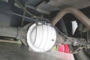 PML Covers - 6082-2-AC | PML Covers As GM 8.5/8.6 Rear Vertical Fins 10 Bolt Differential Cover For Chevrolet Blazer, Tahoe, Canyon, Colorado & Suburban/Avalanche 1500 / GMC Jimmy, Yukon & Canyon / Hummer H3 | Natural As-Cast Finish, Stock Bolt Size 8mm-1.25x16 (-2) - Image 2