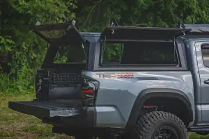 Rough Country - 73406 | Rough Country Truck Bed Cap For Toyota Tacoma | Modular, 5' Bed - Image 21