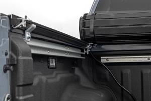 Rough Country - 50215522 | Rough Country Hard Roll Up Bed Cover For Nissan Frontier 2WD/4WD | 5' Bed - Image 7