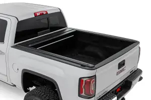 Rough Country - 51129651 | Rough Country Power Retractable Bed Cover For Chevrolet Silverado/GMC Sierra 1500/2500 HD/3500 HD | 6' 7" Bed - Image 2
