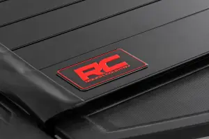 Rough Country - 50120525 | Rough Country Hard Roll Up Bed Cover For Chevrolet Colorado / GMC Canyon | 5' Bed - Image 6