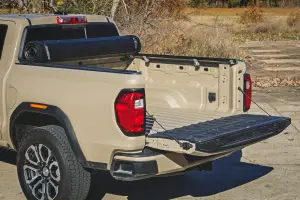 Rough Country - 50120525 | Rough Country Hard Roll Up Bed Cover For Chevrolet Colorado / GMC Canyon | 5' Bed - Image 7