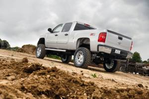 Rough Country - 25350 | Rough Country 7.5 Inch Lift Chevrolet Silverado / GMC Sierra 2500HD & 3500 HD | Vertex Reservoir Shocks - Image 3