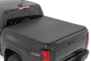 41215700A | Rough Country Soft Tri-Fold Bed Cover For Chevrolet Colorado / GMC Canyon | 5' Bed