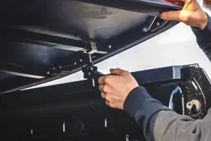 Rough Country - 41215700A | Rough Country Soft Tri-Fold Bed Cover For Chevrolet Colorado / GMC Canyon | 5' Bed - Image 8