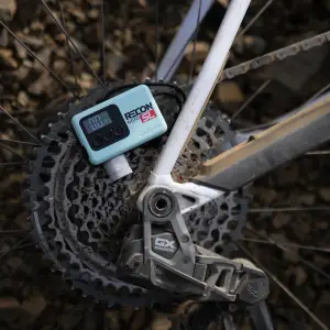 VIAIR - 60014 | VIAIR Recon Mini SL Rider Carry Rechargeable Portable Air Compressor | 120 PSI, Lithium-ion Battery - Image 6