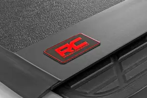 Rough Country - 47113550B | Rough Country Hard Low Profile Bed Cover For Chevy Silverado /GMC Sierra 1500 | 5' 9" Bed Without Rail Caps - Image 5