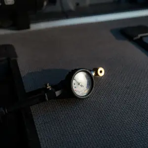 VIAIR - 00056 | VIAIR TLC Inflator With Rebuildable Presta Head & Carry Case | 0-160 PSI - Image 4