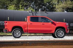 Rough Country - 28240RED | Rough Country 3.5 Inch Lift Kit For Chevrolet Silverado 1500 2WD/4WD (& Refresh) | Red Finish Control Arm, Factory Rear Mono Leaf Spring, M1 Struts With M1 Rear Shocks - Image 5