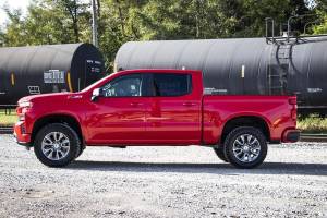 Rough Country - 28240RED | Rough Country 3.5 Inch Lift Kit For Chevrolet Silverado 1500 2WD/4WD (& Refresh) | Red Finish Control Arm, Factory Rear Mono Leaf Spring, M1 Struts With M1 Rear Shocks - Image 10