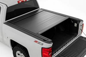 Rough Country - 53214550 | Rough Country Manual Retractable Bed Cover For Chevrolet Silverado / GMC Sierra 1500 | 5'9" Bed - Image 2