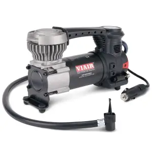 VIAIR - 00087 | VIAIR Every Vehicle Carry 85P Portable Compressor Kit | Battery Clamps, Twist-on Tire Chuck - Image 1