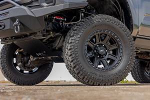 Rough Country - 84172512A | Rough Country 84 Series Wheel | One-Piece, 6x5.5 Bolt Pattern, Gloss Black Finish, 17x8.5 Wheel Size, +25mm Wheel Offset, 4.25" Centerbore - Image 17