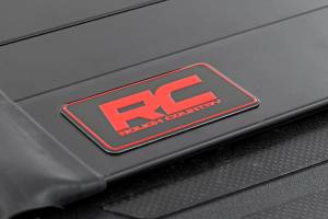 Rough Country - 50420600 | Rough Country Hard Roll Up Bed Cover For Toyota Tacoma 2WD/4WD | 6' Bed - Image 4