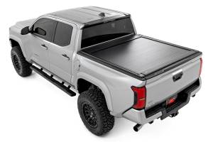 Rough Country - 53515551 | Rough Country Manual Retractable Bed Cover, 5' Bed For Toyota Tacoma 2WD/4WD - Image 3