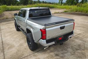 Rough Country - 53515551 | Rough Country Manual Retractable Bed Cover, 5' Bed For Toyota Tacoma 2WD/4WD - Image 10